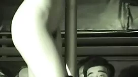Sono seduto su un fi ...