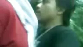Una bruna splendida  ...