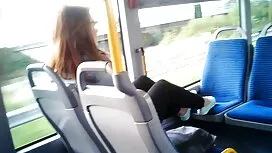 Un uomo che scopa Es ...