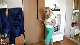 Ragazza film porno g ...