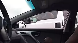 Un uomo lecca la vag ...